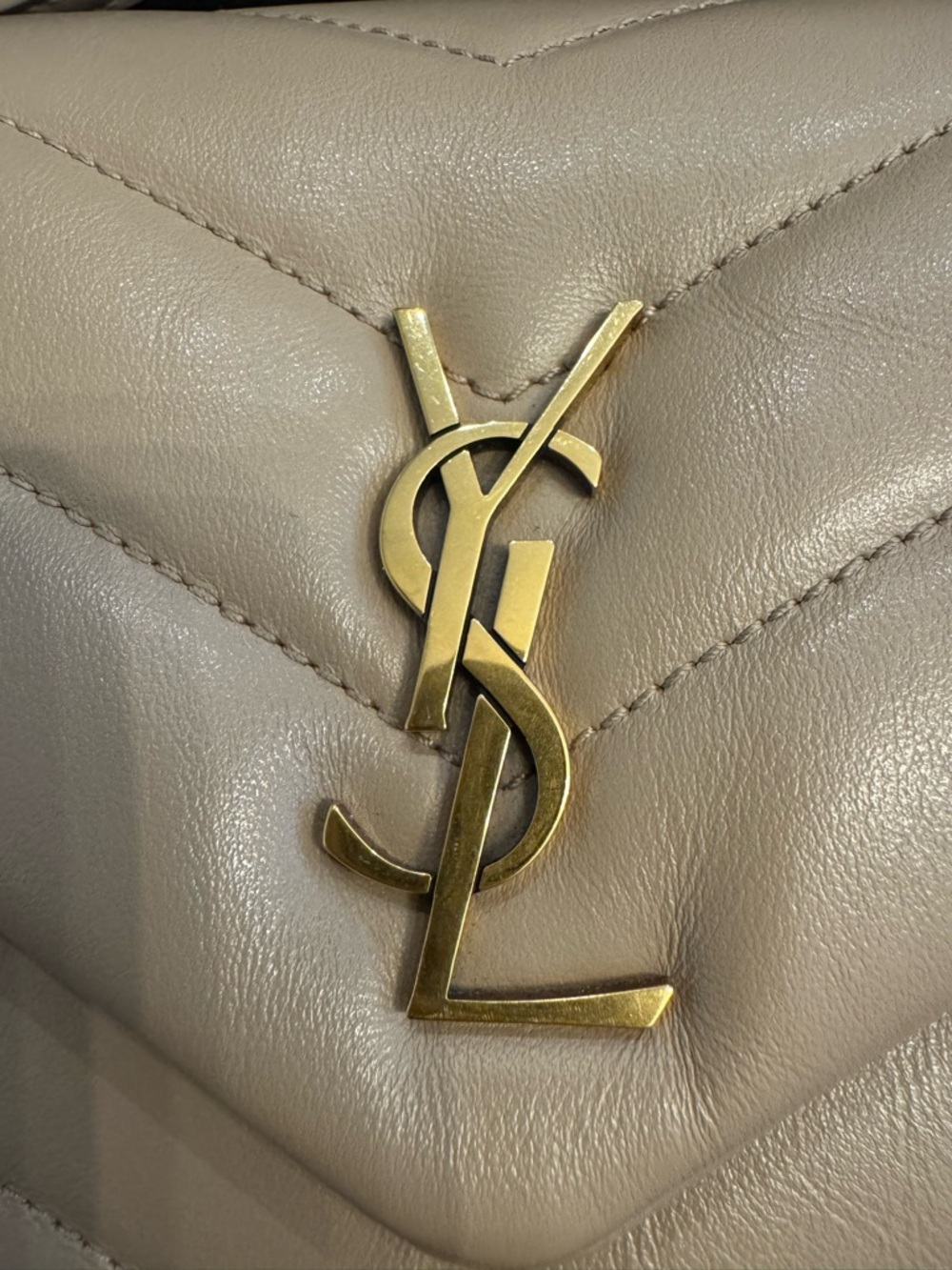 YSL Saint Laurent Toy Loulou Bag - Picture 3 of 16